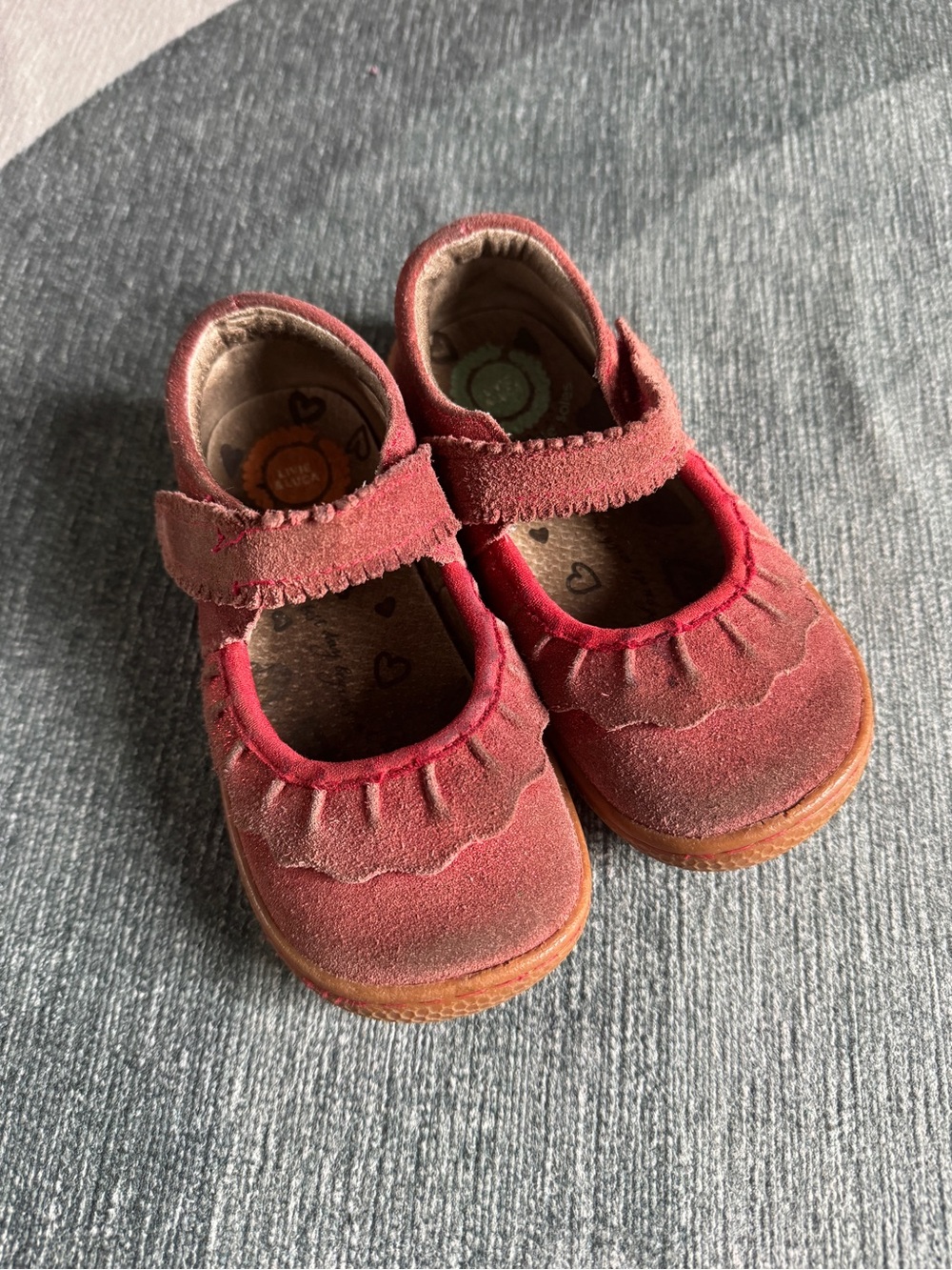 Livie and Luca Red glitter suede MJs toddler 8